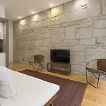 Lovelystay - Rico's - Almada 1ºf *