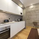 Lovelystay - Rico's - Almada 1ºf Lejlighed *