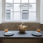 Lovelystay - Rico's - Almada 1ºf