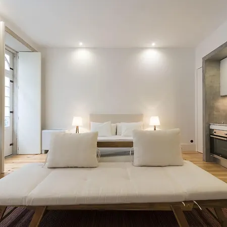 Lovelystay - Rico's - Almada 1ºf דירה פורטו