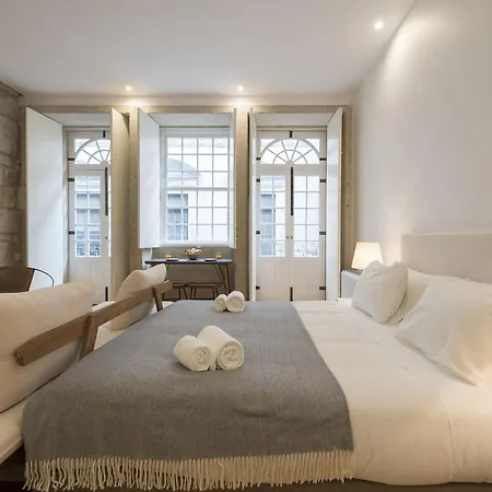 Lovelystay - Rico's - Almada 1ºf