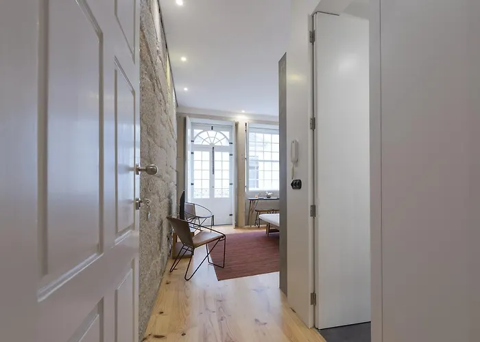 Lovelystay - Rico's - Almada 1ºf Appartement *